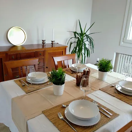 Dorneda Villa Oleiros